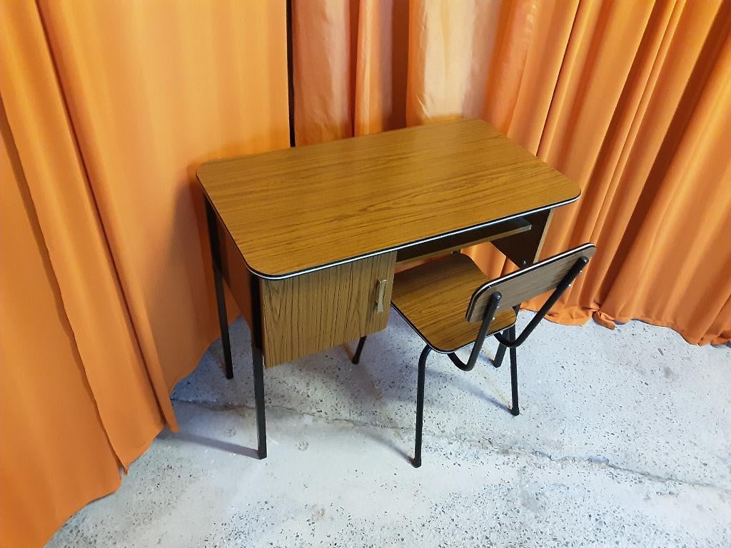 Vintage. Bureau enfant formica année 70 seventies, Antiquités & Art, Curiosités & Brocante, Enlèvement