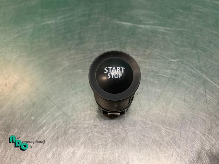 Commutateur marche-arrêt d'un Renault Megane (Megane 2 02-), Autos : Pièces & Accessoires, Renault, -, 3 mois de garantie, Utilisé