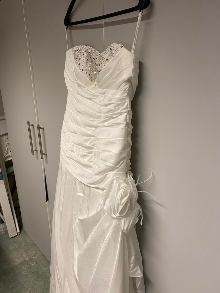Nieuw A-lijn trouwjurk maat 38, Kleding | Dames, Ophalen of Verzenden, Nieuw, Wit, Trouwjurk