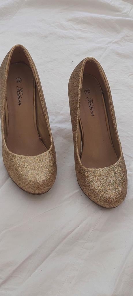 Schoenen maat 38 fashion, Vêtements | Femmes, Chaussures, Autres couleurs, Comme neuf, Chaussures basses, Fashion