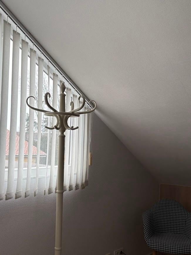 Porte-manteaux, Enlèvement, Utilisé, 200 cm ou plus, Bois