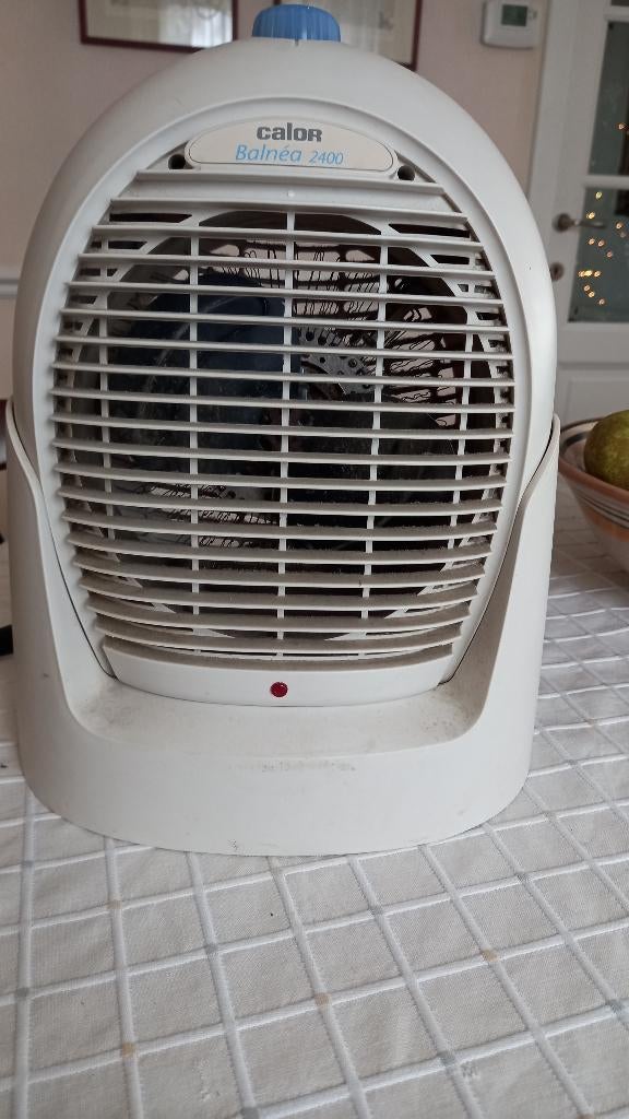 Souffleur à air chaud Calor Balnea 2400, Bricolage & Construction, Chauffage & Radiateurs, Enlèvement ou Envoi, Comme neuf