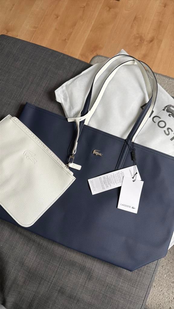 Sac a main lacoste bleu, Enfants & Bébés, Enlèvement ou Envoi, Neuf