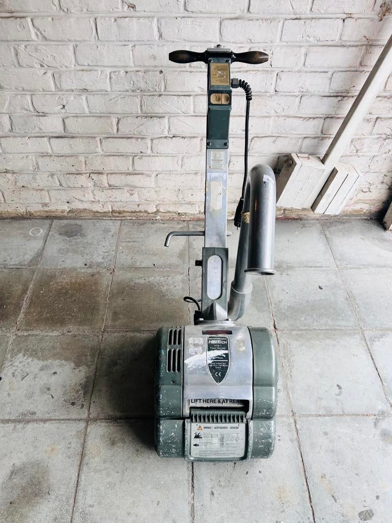 Ponceuse a bande sol parquet HIRETECH HT8, Bricolage & Construction, Outillage | Ponceuses, Enlèvement, Comme neuf