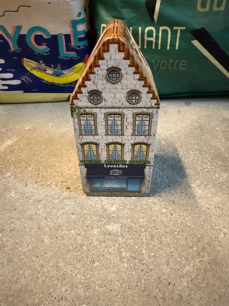 Boîte métallique Leonidas, Verzamelen, Ophalen of Verzenden, Nieuw