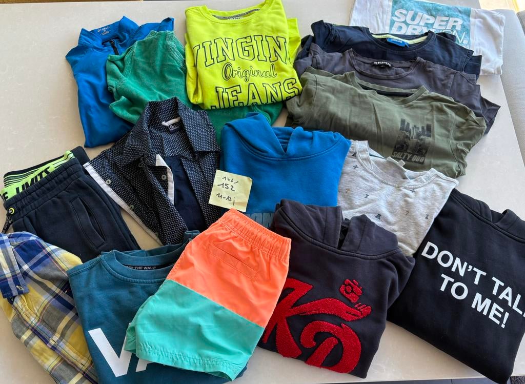 Lot kinderkleding maat 146 - 152 - doe gerust een bod, Kinderen en Baby's, Kinderkleding | Kinder-kledingpakketten, Ophalen, Zo goed als nieuw