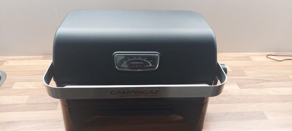 Campingaz - Gasbarbecue - Attitude 2go, Ophalen of Verzenden, Zo goed als nieuw, Campingaz