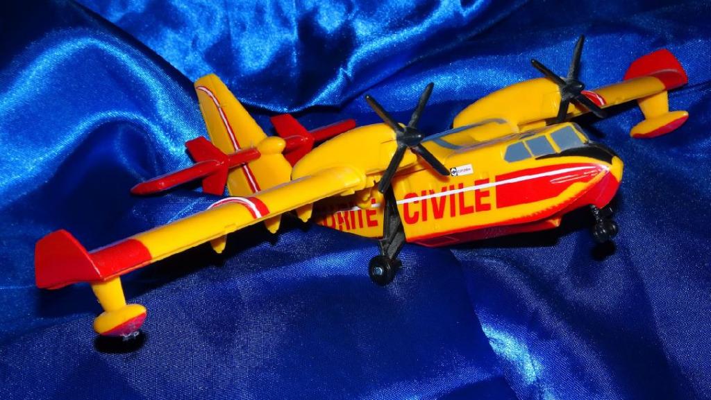 Sécurité Civile de France CL415 DH 515  Waterbomber, Verzenden, Zo goed als nieuw, Schaalmodel