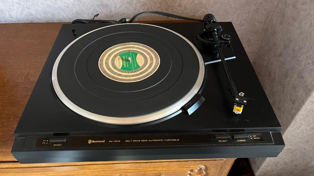 tourne disque Sherwood, TV, Hi-fi & Vidéo, Enlèvement, Utilisé, Tourne-disque, Autres marques