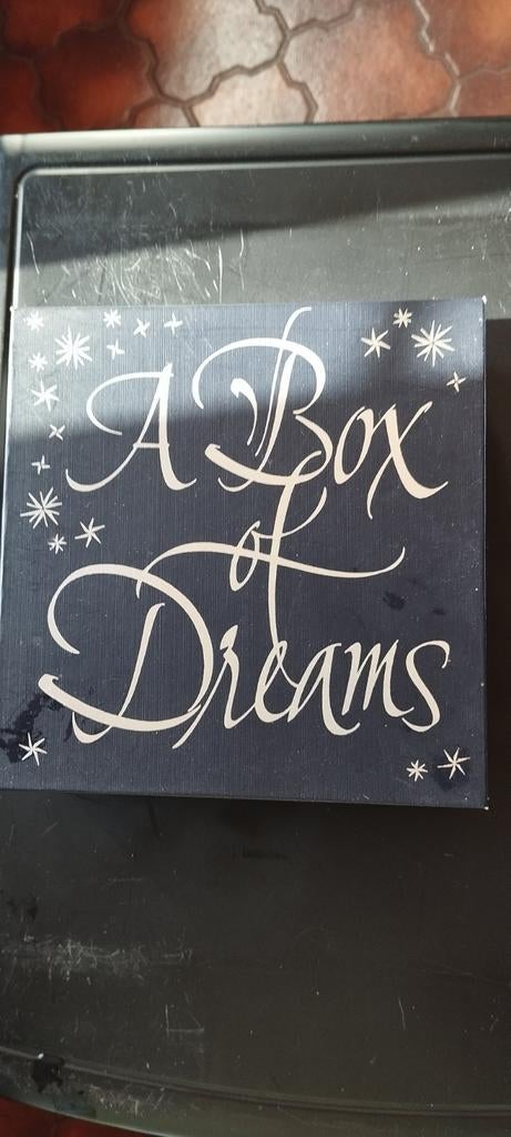 Cd box Enya, Ophalen of Verzenden, Zo goed als nieuw