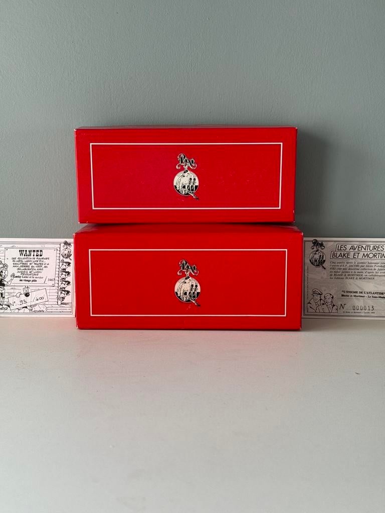 2 dozen + 2 certificaten - Blake & Mortimer - Lucky Luke, Verzamelen, Ophalen of Verzenden, Zo goed als nieuw