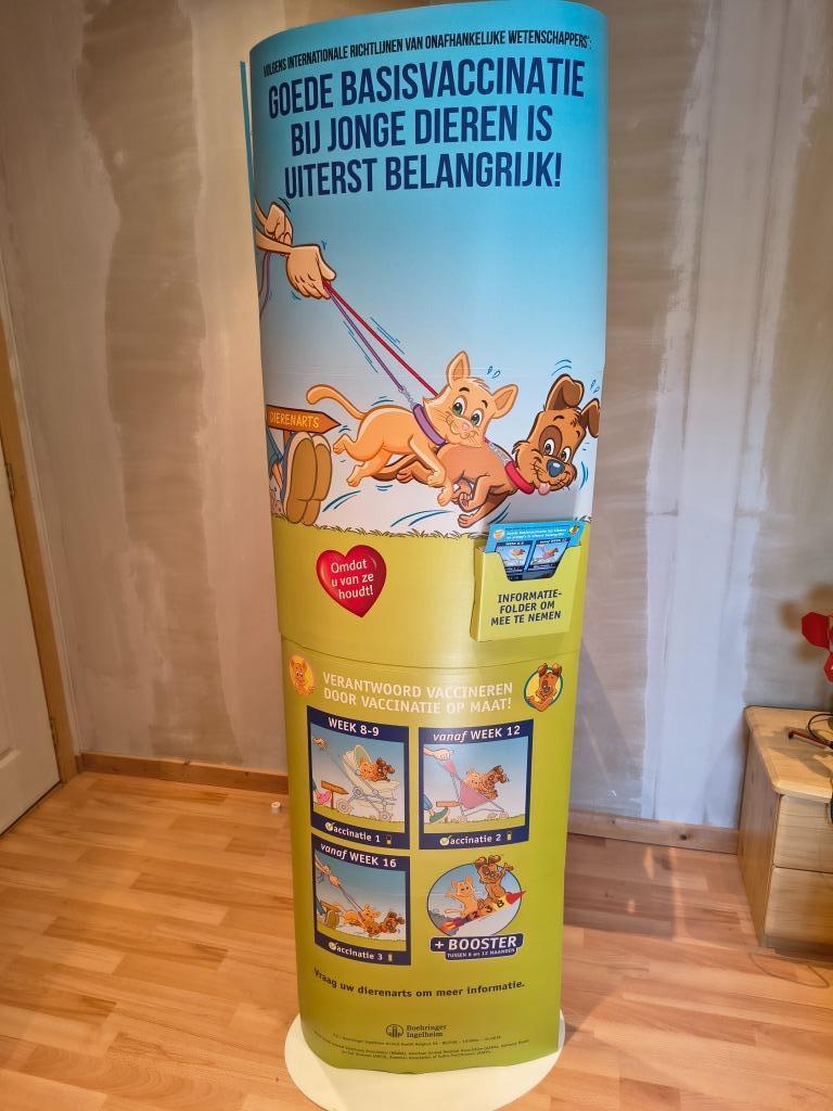 Kartonnen display, Enlèvement