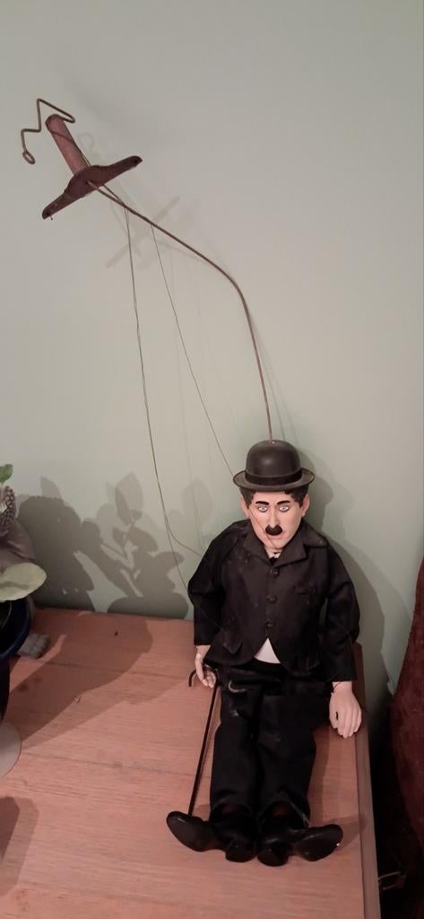 Charlie chaplin vintage marrionette, Collections, Statues & Figurines, Enlèvement