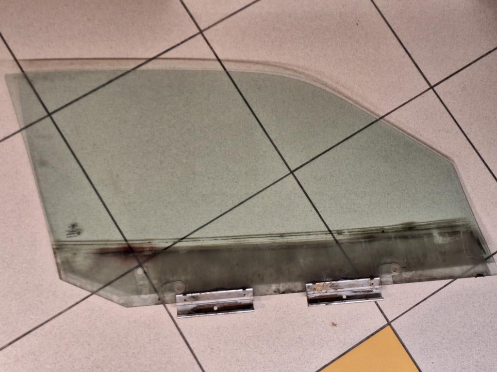 Vitre avant gauche BMW E36 Coupé, Auto-onderdelen, Ophalen, Gebruikt, BMW