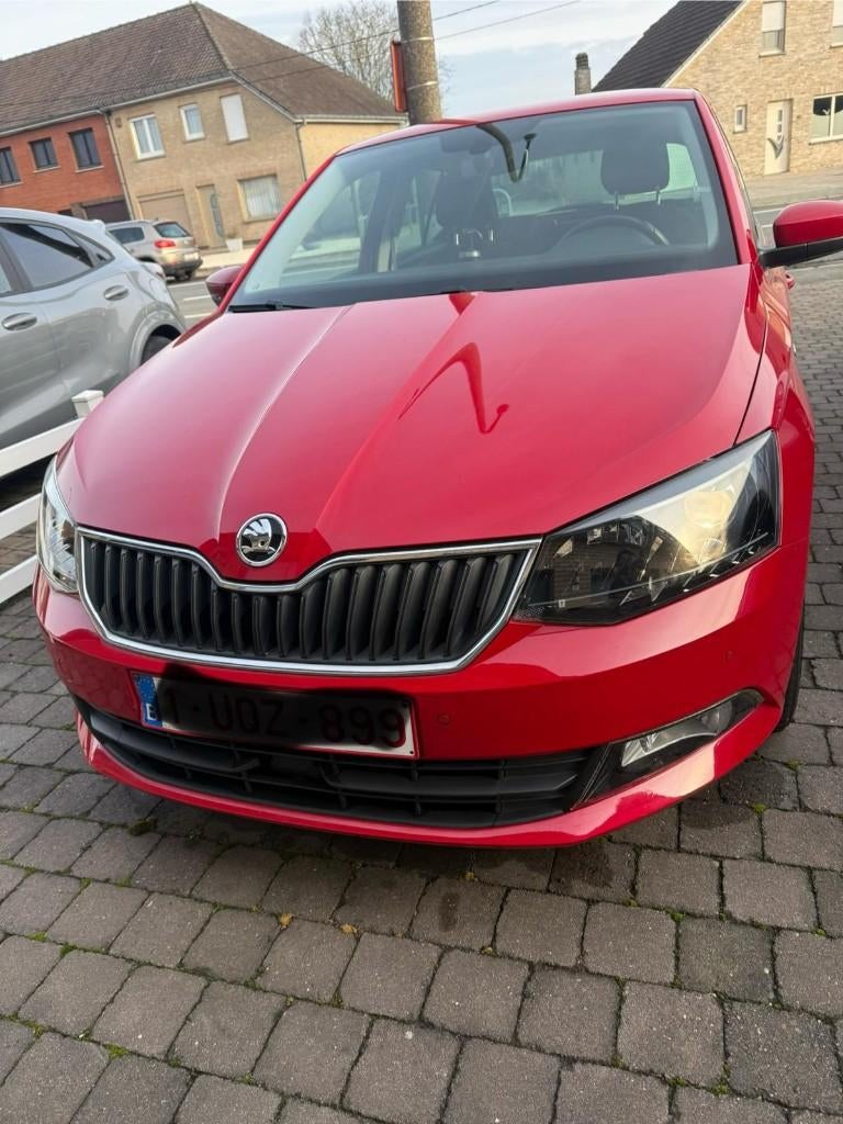 Skoda fabia clever 1.0, Autos, Rouge, Achat, Euro 6, Boîte manuelle