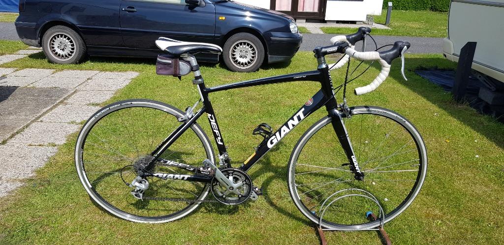 koersfiets prijsverlaging, Fietsen en Brommers, Fietsen | Racefietsen, Gebruikt, Giant, Ophalen