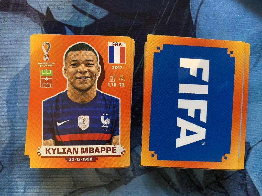 Panini World Cup Qatar 2022 dubbels, Ophalen of Verzenden, Zo goed als nieuw, Meerdere stickers