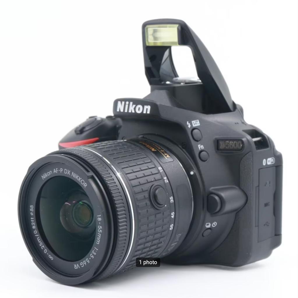 Nikon D5600 boîtier + AF-P 18-55mm F/3.5-5.6G DX VR |, Ophalen, Spiegelreflex, Zo goed als nieuw, Nikon