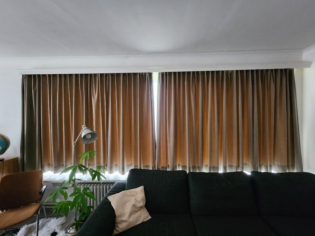 Gordijnen verduisterend, Ophalen, Gebruikt, Beige, 150 tot 200 cm