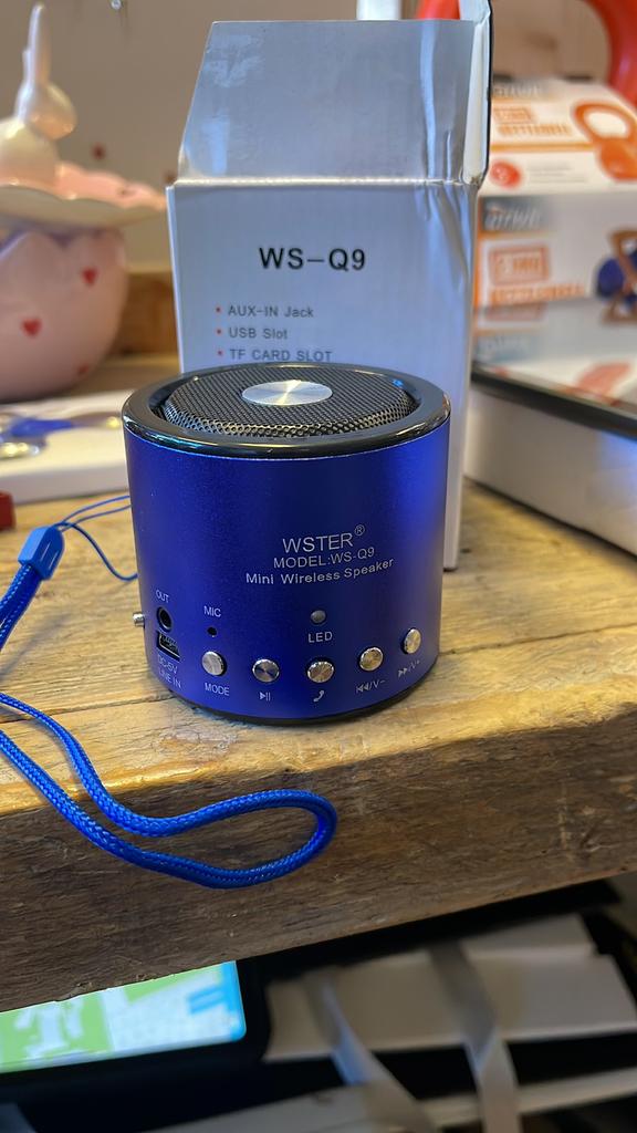 50 bluetooth speaker, Zakelijke goederen, Stock en Retail | Partijen goederen, Ophalen of Verzenden