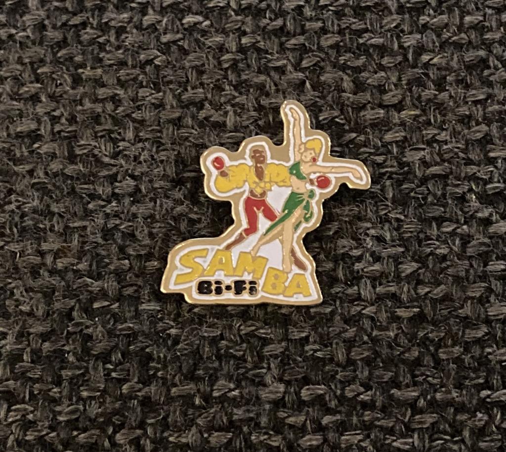 PIN - BI-FI - SAMBA, Collections, Envoi, Utilisé, Marque, Insigne ou Pin's