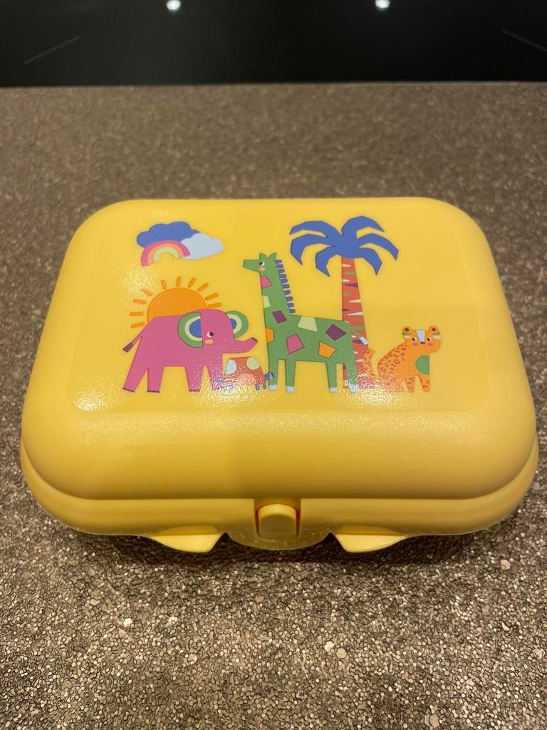 Snckdoos mediun tupperware, France, Tupperware, Geel, Overige typen