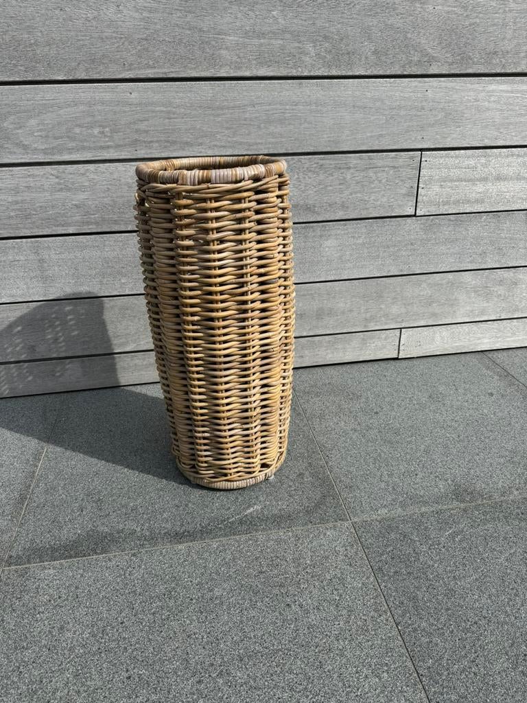 Rieten Paraplubak, Ophalen, Zo goed als nieuw