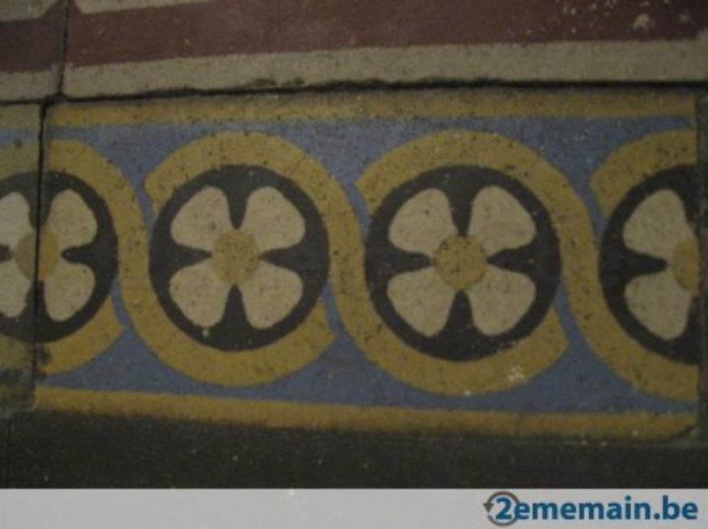 ✅ Recherche carrelages anciens en céramique. Carreaux ciment, Doe-het-zelf en Bouw, Tegels, Gebruikt, Keramiek, Minder dan 20 cm