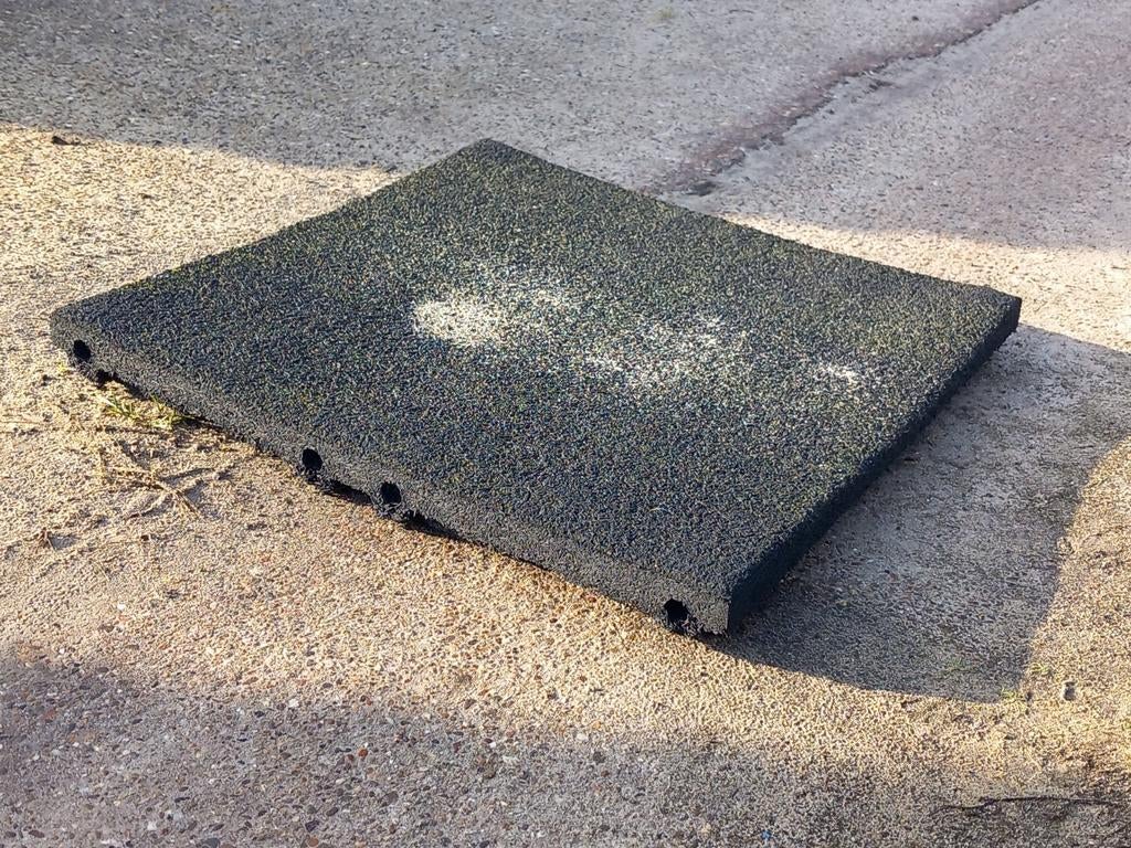 13 Zwarte rubber tegels 50x50x4,5, Dieren en Toebehoren, Weidegang