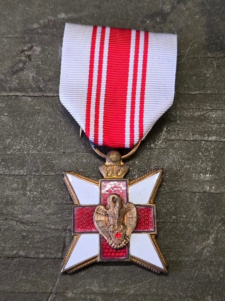 Médaille de la Croix-Rouge de Belgique, Enlèvement ou Envoi