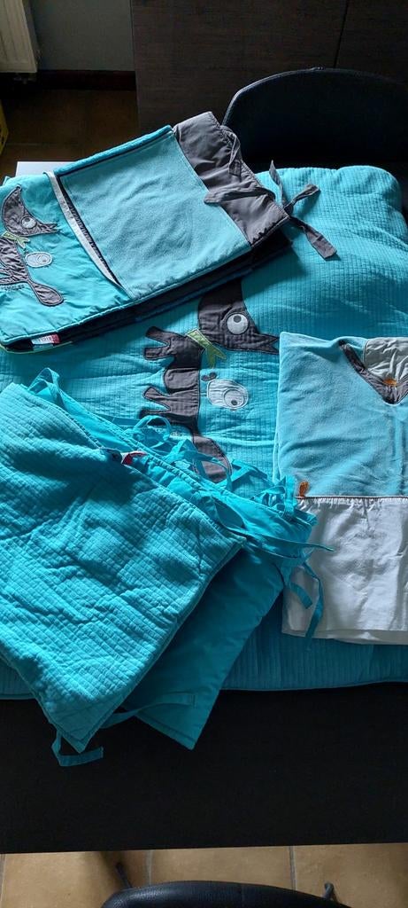 Ensemble pour parc Pericles, Enlèvement, Tapis de parc