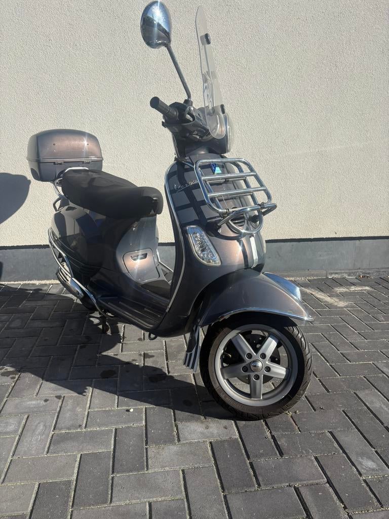 Vespa LX125cc in zeer goede goede staat, Comme neuf, Enlèvement, Vespa LX