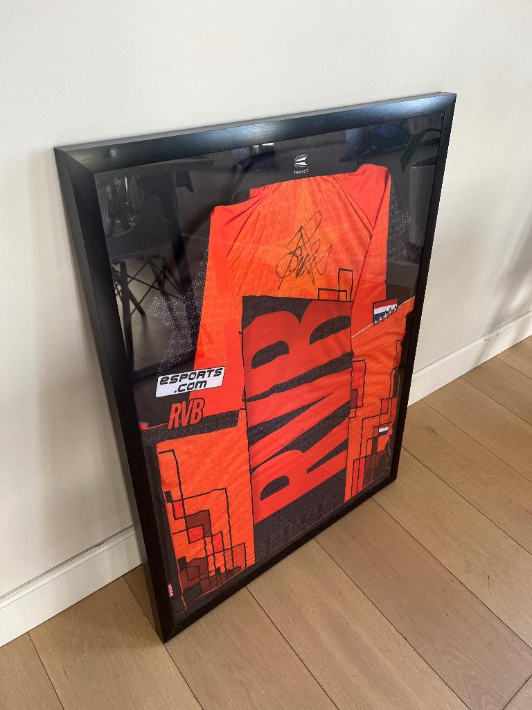 Raymond Van Barneveld gesigneerd dartsshirt, Sports & Fitness, Fléchettes, Enlèvement, Neuf, Autres types