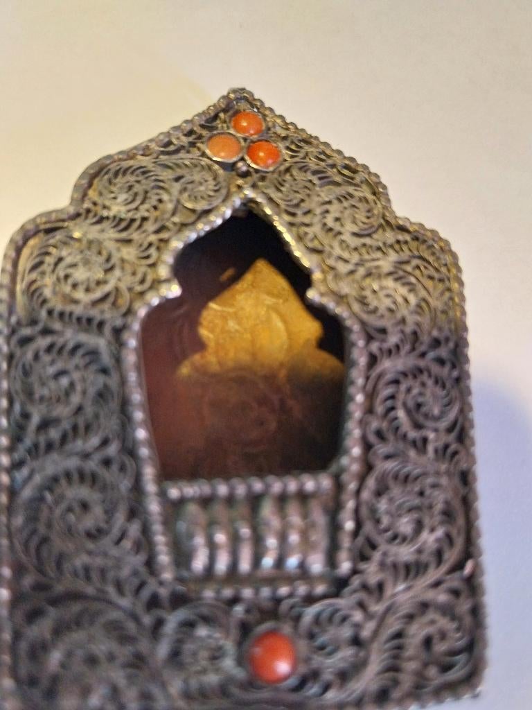 VINTAGE ZILVEREN TIBETAANSE REISRELIEKSCHRIJN, Ophalen of Verzenden, Zilver, Hanger, Met edelsteen