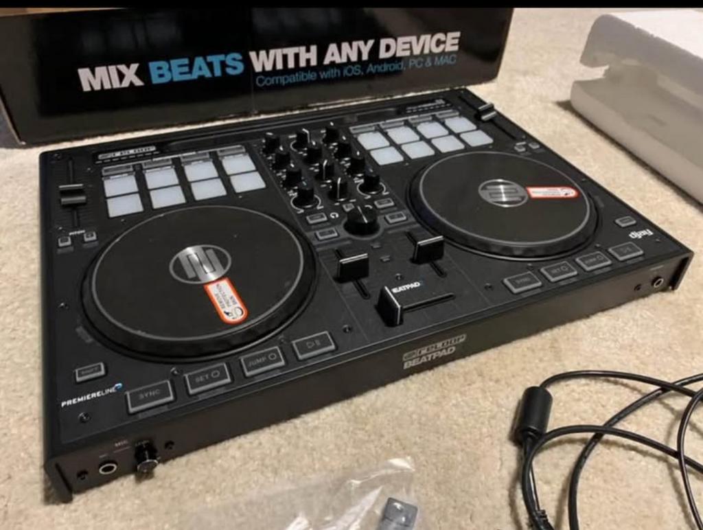 Dj RELOOP BEATPAD, Muziek en Instrumenten, Dj-sets en Draaitafels, Ophalen, Zo goed als nieuw, Draaitafel, Reloop