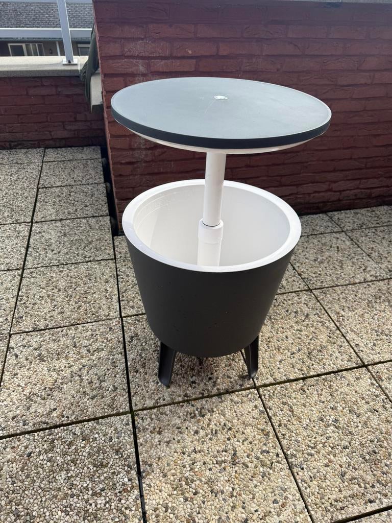 Cool Bar Outdoor Cocktail table, Tuin en Terras, Tuinmeubel-accessoires, Ophalen, Zo goed als nieuw
