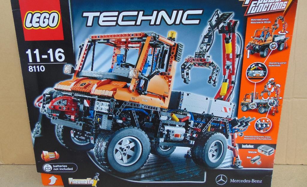 LEGO 8110 Mercedes Unimog U400, met kraan en met sneeuwploeg, Ophalen of Verzenden, Zo goed als nieuw, Complete set, Lego