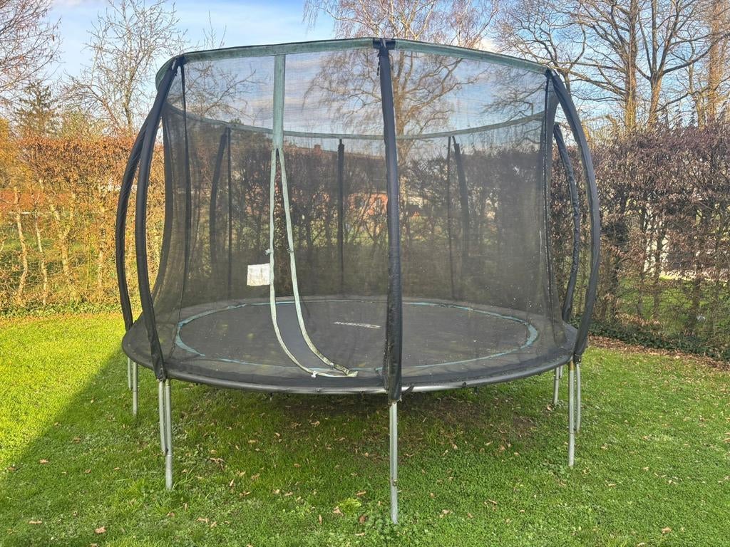Trampoline 355cm de diamètre  a vendre, Enfants & Bébés, Jouets | Extérieur | Trampolines
