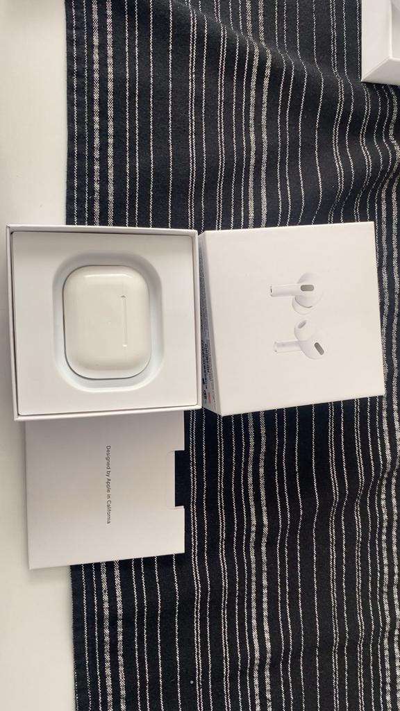 Airpods Pro 2de generatie, Télécoms, Téléphonie mobile | Écouteurs, Enlèvement, Neuf, Intra-auriculaires (Earbuds), Bluetooth