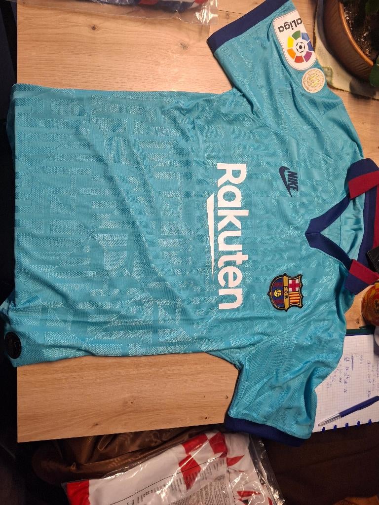 Verkoop van gesigneerde voetbalshirts, Maat XL, Ophalen, Zo goed als nieuw, Shirt