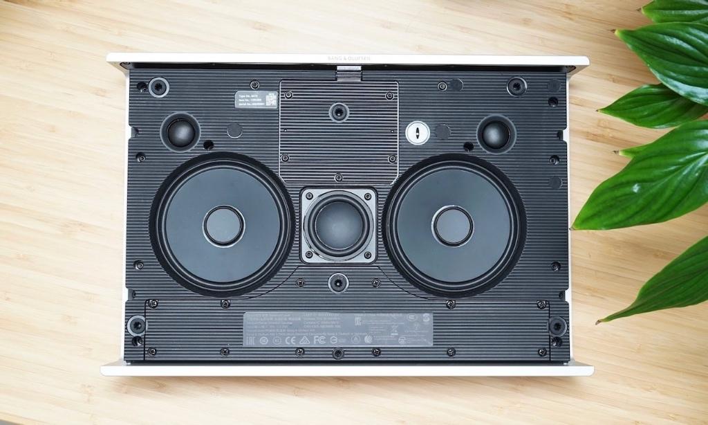 Bang & Olufsen Beosound Level natural Multiroom speaker B&O, Info@bang-olufsen.dk, Zo goed als nieuw, 60 tot 120 watt, Bang & Olufsen Alle 1 / DK-7600 Struer / Denmark