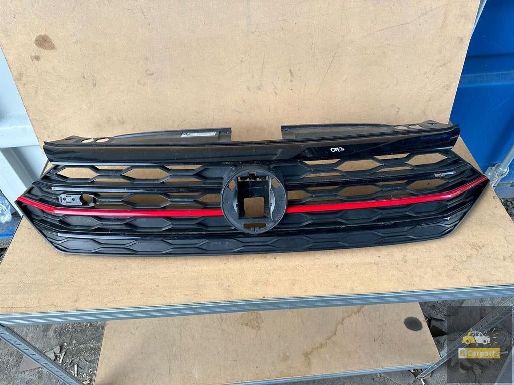 VW Jetta VII 2018- dummy grill, Auto-onderdelen, Gebruikt, Volkswagen, Volkswagen AG, Vw@volkswagen.de