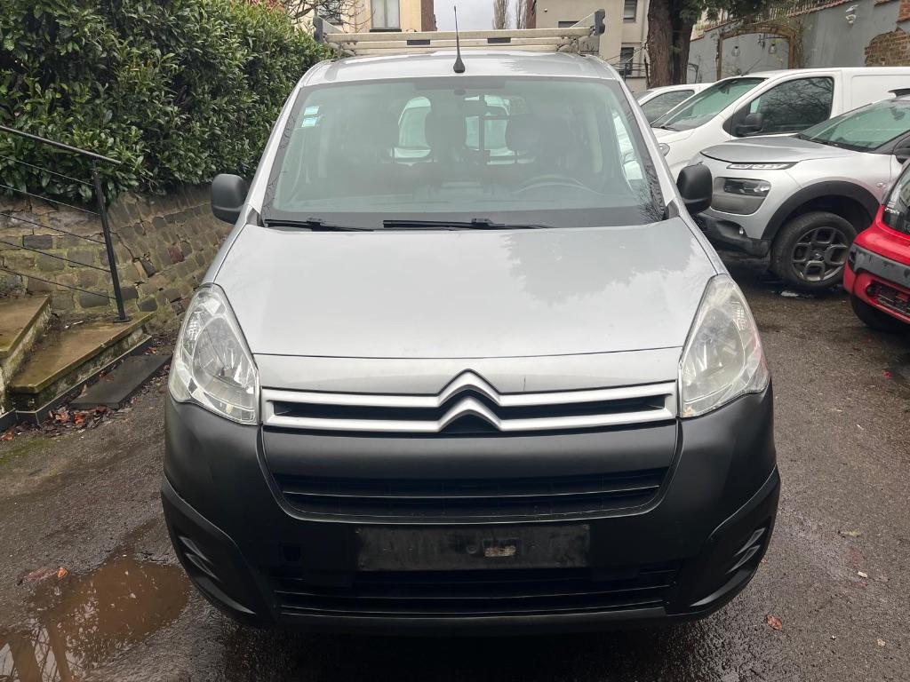 Citroen Berlingo Berlingo 1.6 BlueHDi M Heavy Club S, Autos, Citroën, Argent ou Gris, Entreprise, 3 places, Diesel