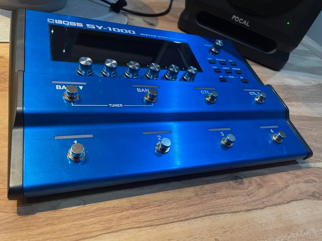 Boss sy1000 te koop, Ophalen, Zo goed als nieuw