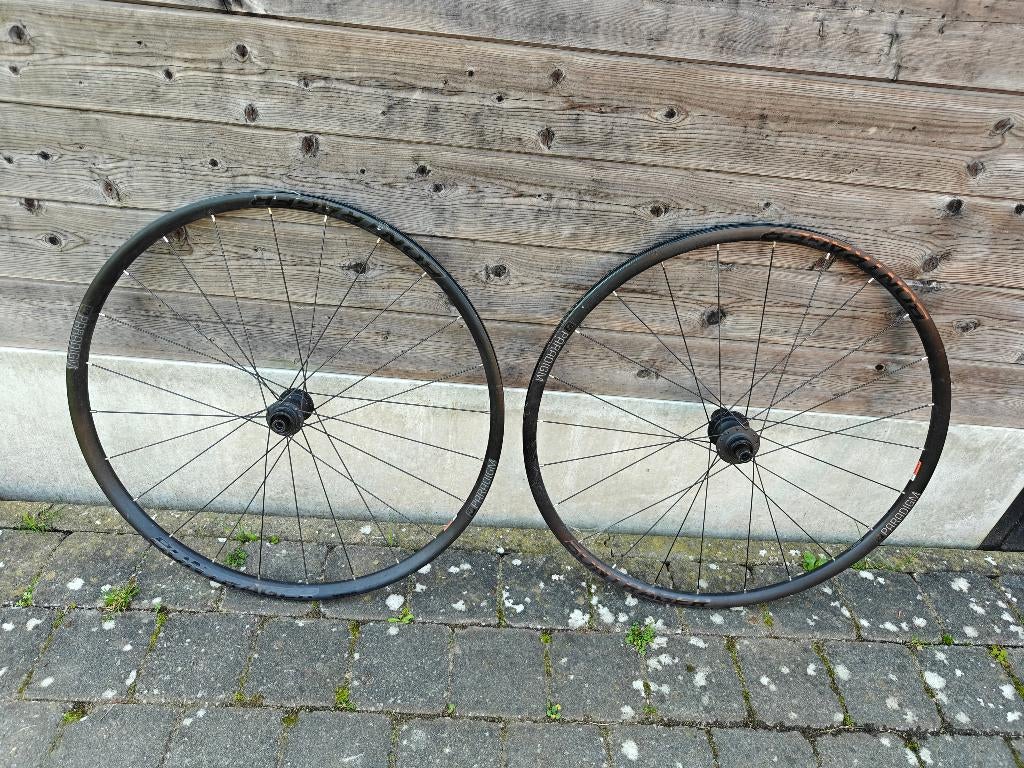 Wielset Bontrager Paradigm, Enlèvement, Comme neuf, Roue, Bontrager
