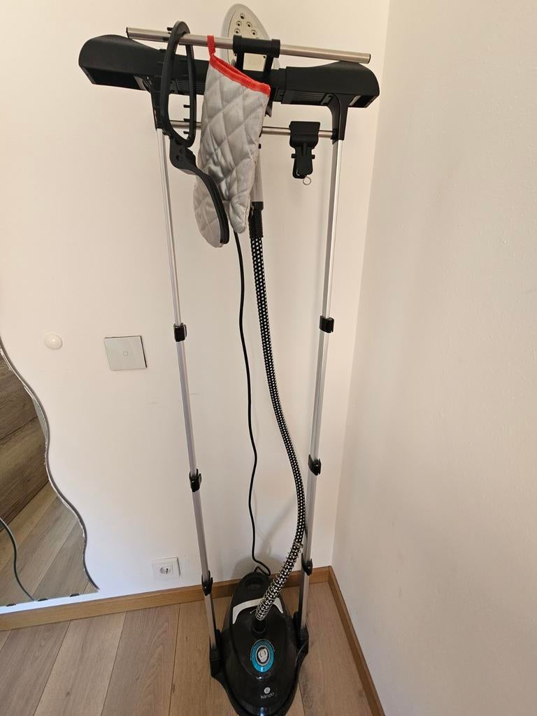 Kledingstomer Klindo – €30, Ophalen of Verzenden, Kledingstomer