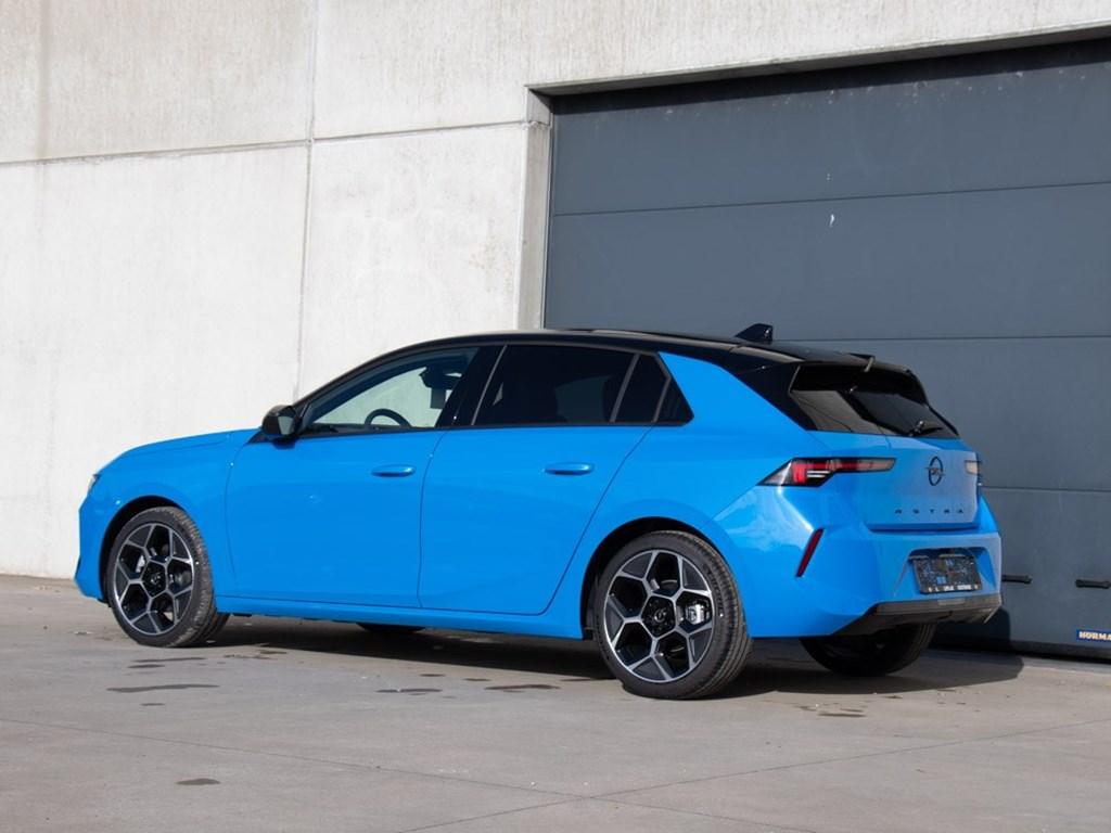 Opel Astra FACELIFT 1.2 MHEV 145PK|ULTIMATE|PANO DAK|ALCANT, Autos, Opel, 145 ch, Achat, 110 g/km, Noir