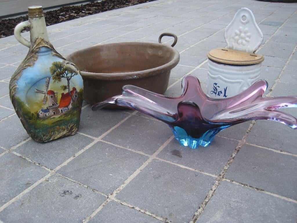 Schalen + antiek, Ophalen