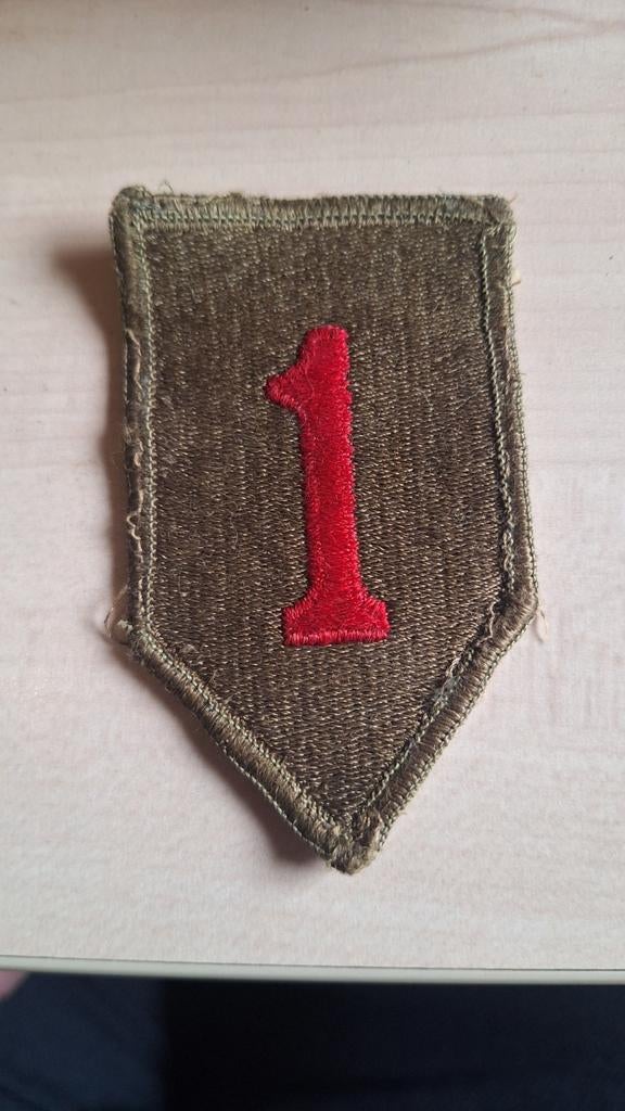 insigne 1st division d'infanterie US WW2, Collections, Envoi