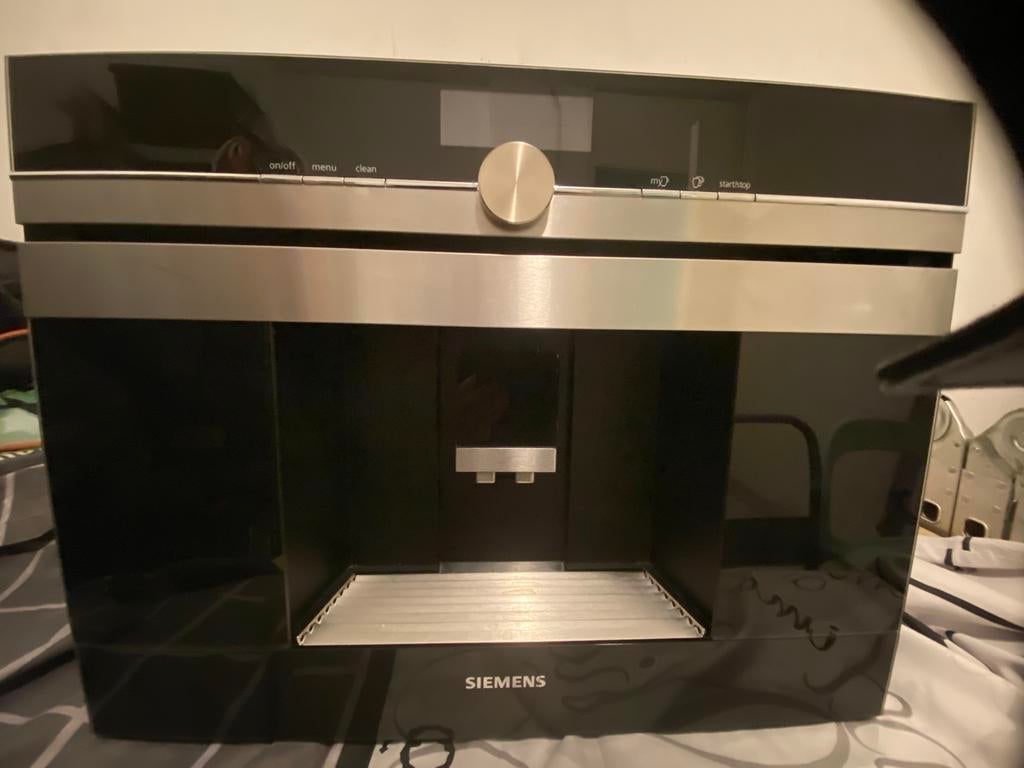 Siemens luxe koffiezetapparaat, Elektronische apparatuur, Koffiezetapparaten, Ophalen, Zo goed als nieuw, Koffiemachine